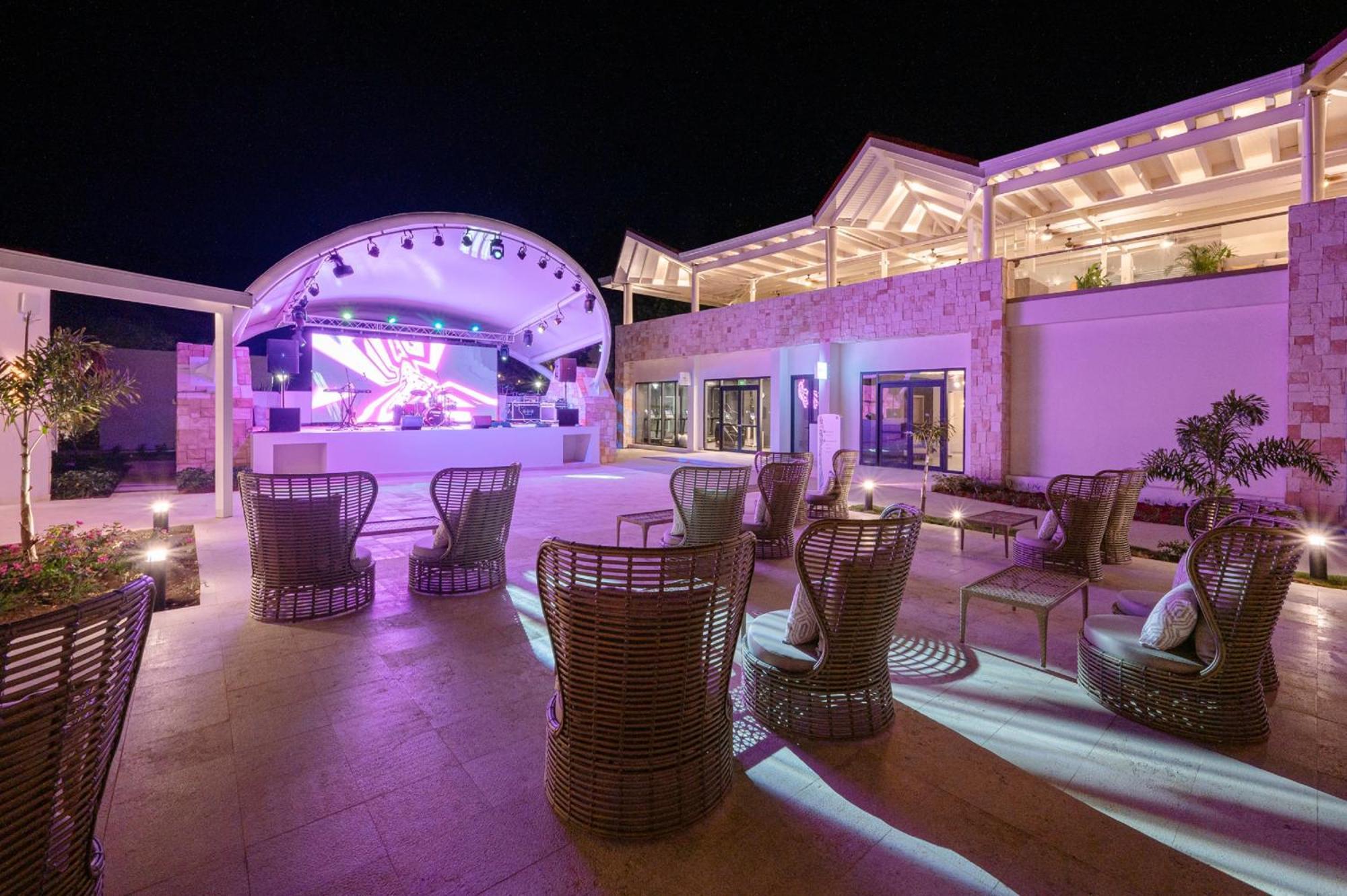 Royalton Chic Antigua, An Autograph Collection All-Inclusive Resort - Adults Only St. John's Ngoại thất bức ảnh