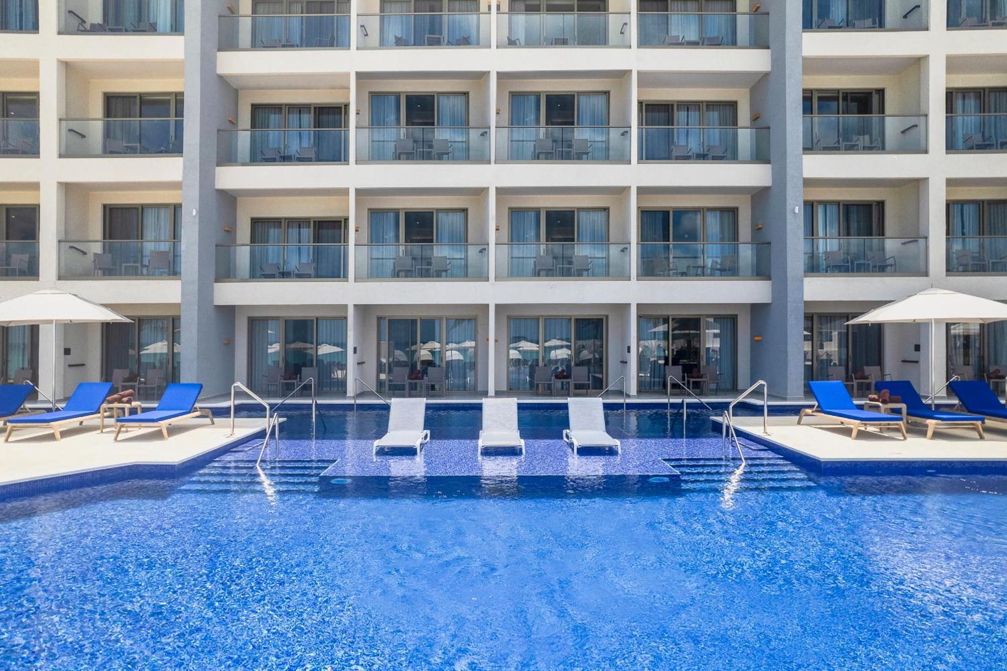 Royalton Chic Antigua, An Autograph Collection All-Inclusive Resort - Adults Only St. John's Ngoại thất bức ảnh