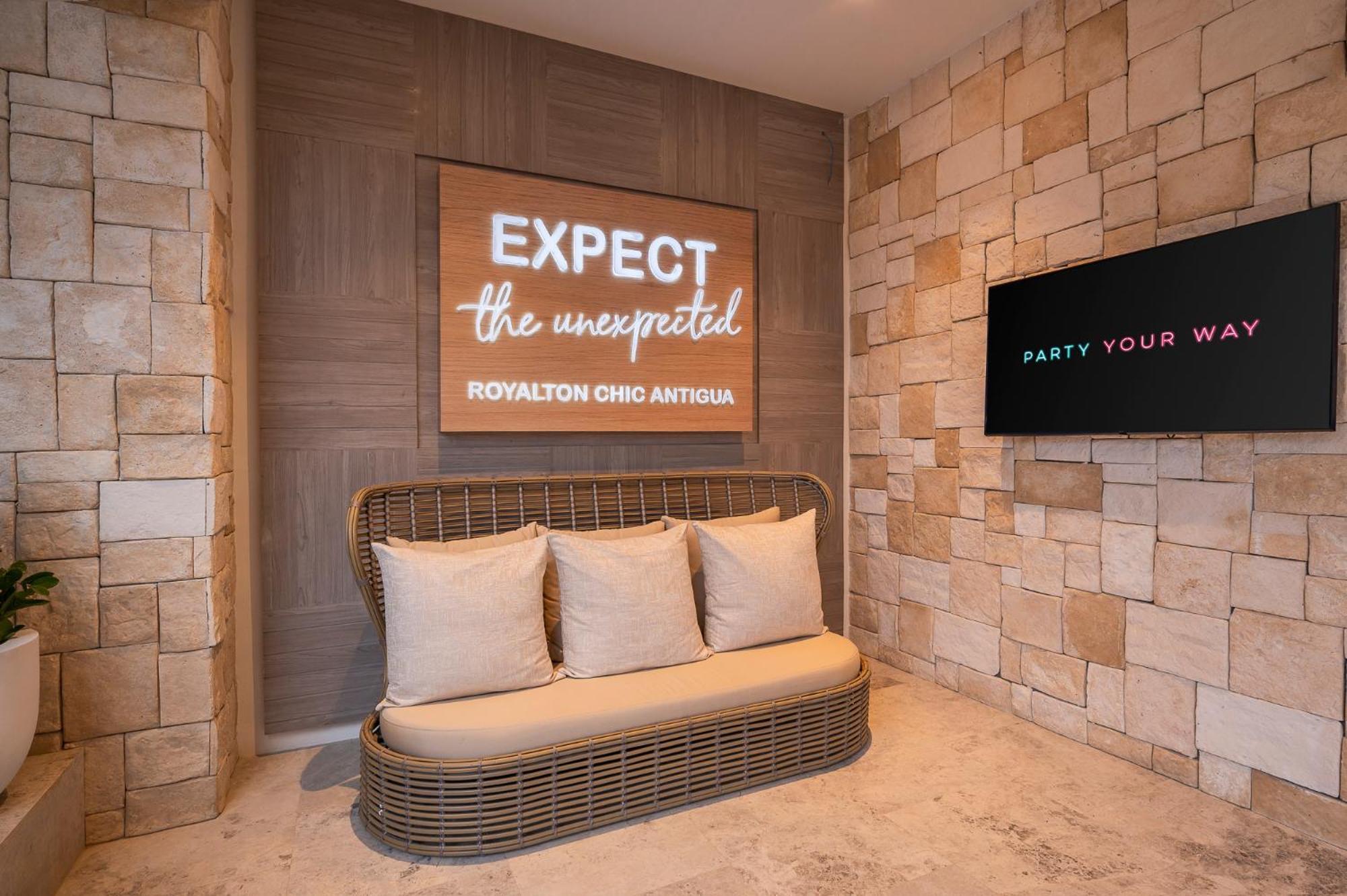 Royalton Chic Antigua, An Autograph Collection All-Inclusive Resort - Adults Only St. John's Ngoại thất bức ảnh